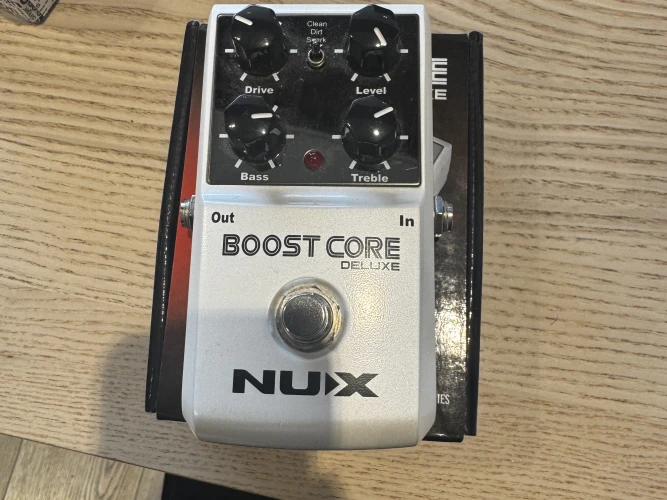 Nux Boost Core Distortion Pedalı 1