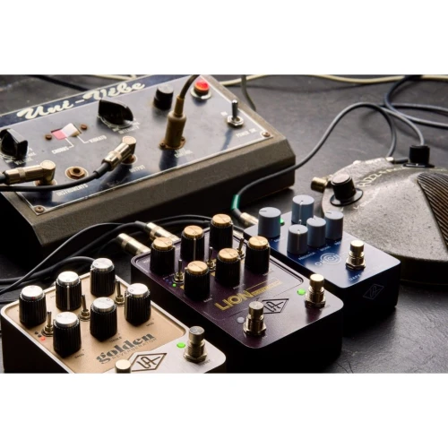 Universal Audio UAFX Lion '68 Super Lead Amp 5
