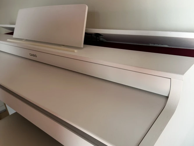 Casio AP-470 Dijital Piyano (Mat Beyaz) 2