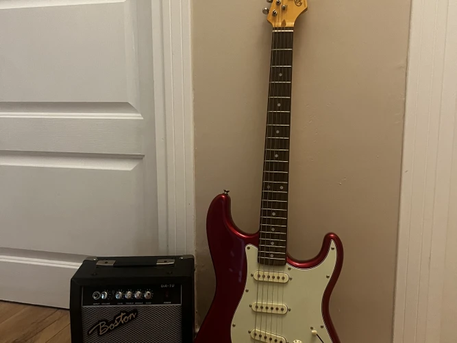 SX Stratocaster Elektro Gitar ve Boston Amfi 2