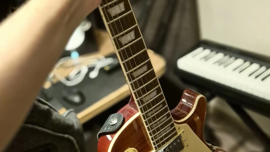 Kozmos Les Paul 3