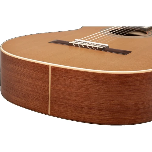 Ortega R18S Traditional Series Klasik Gitar (Natural) 6