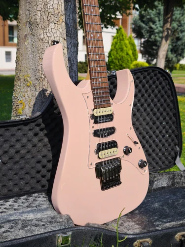 Ibanez Prestige RG 4