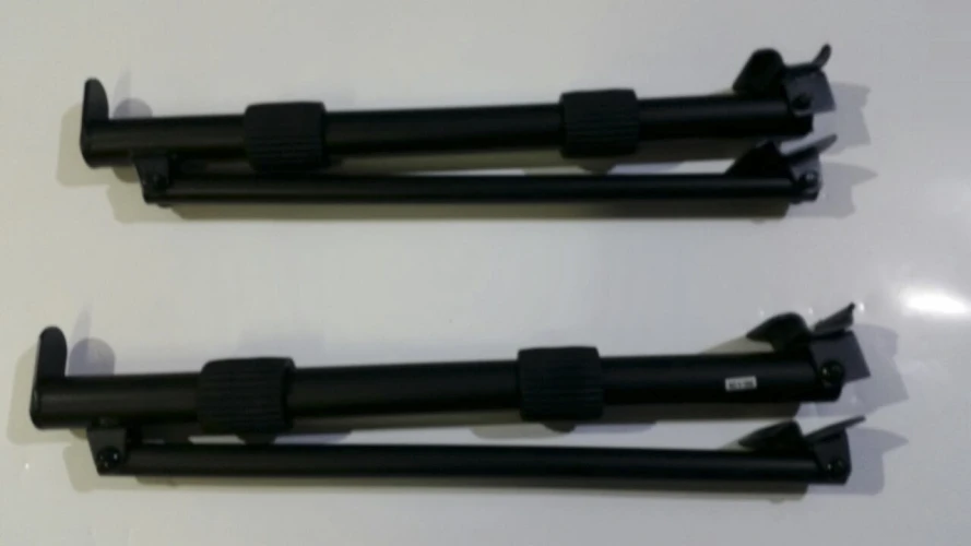 KEYBOARD HOLDER : MAXTONE TAIWAN 1