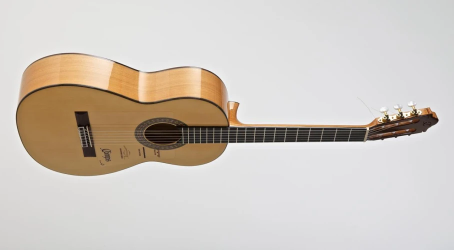 CAMPS M-5-S FLAMENCO GUITARS LADİN KAPAK 3