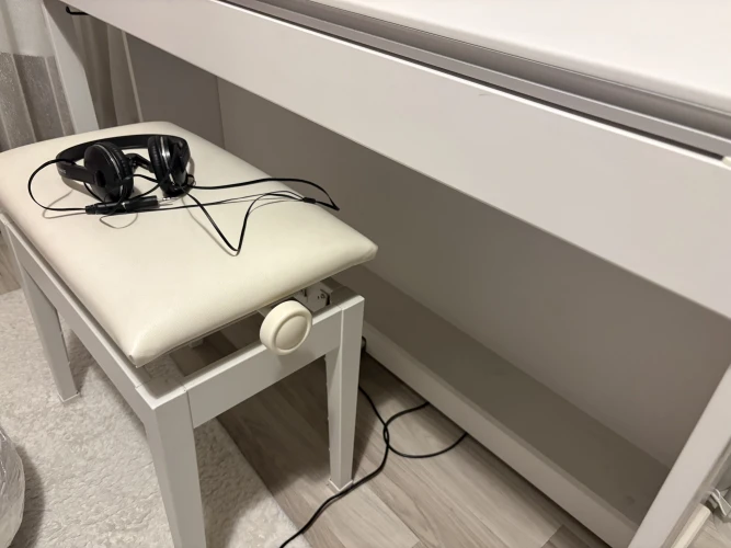 Casio AP-470 Dijital Piyano Çok Temiz,az kullanılmış. 5