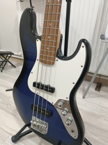 Aspire Bass gitar 4 telli - 2 single manyetik 4