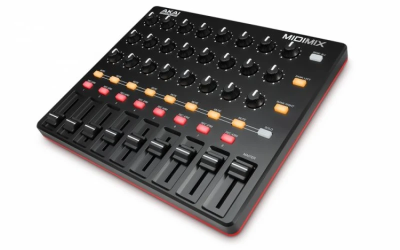 AKAI MIDIMIX / 8 Kanal MIDI Mixer 2