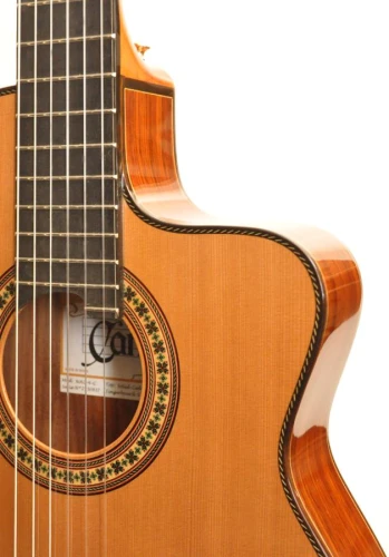 CAMPS NAC4 ELEKTRO KLASİK GİTAR SEDİR KAPAK FISHMAN PRO BLEND 3