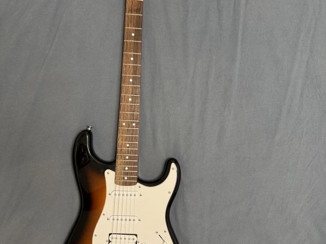 Squier Stratacoaster HSS 6