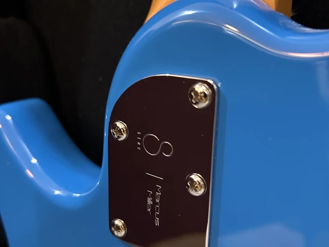 Marcus Miller Sire Z3 5 telli bas gitar 7