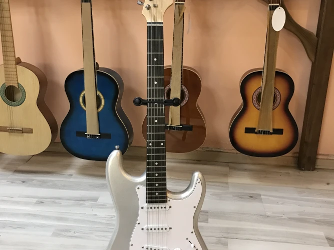 Midex elektro gitar 1