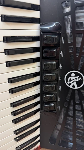 hohner bravo 3 120 bass 5