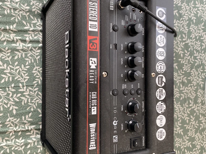 Blackstar ID:Core 10 V3 Dijital Kombo Elektro Gitar Amfi 1