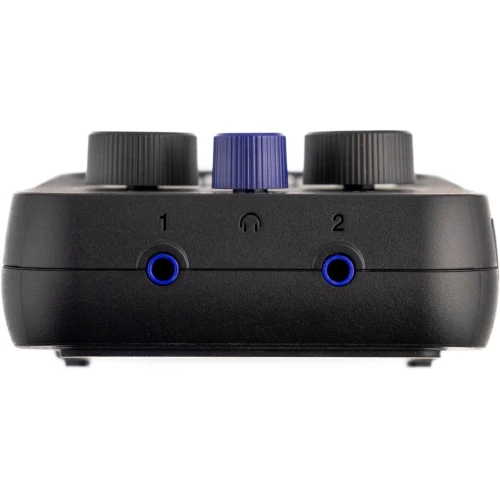 Zoom P2 PodTrak Podcast Recorder 4