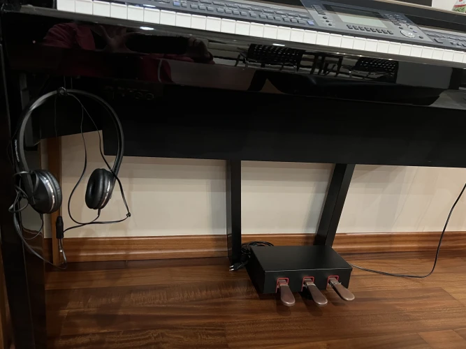 Yahama CLAVİNOVA CVP 505 dijital piyano 3