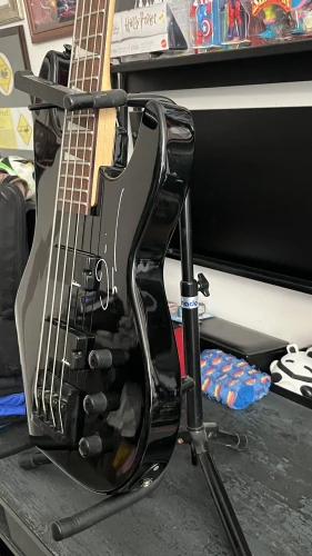 Jackson JS2 Satin Black Bas Gitar DAVID ELLEFSON imzalı . 4