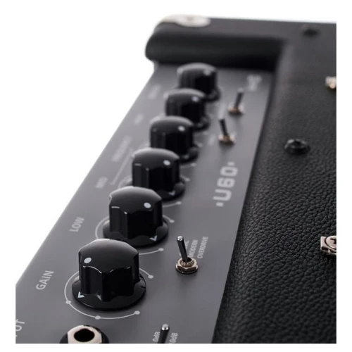 Blackstar Unity 60 Bas Gitar Kombo Amfi 3