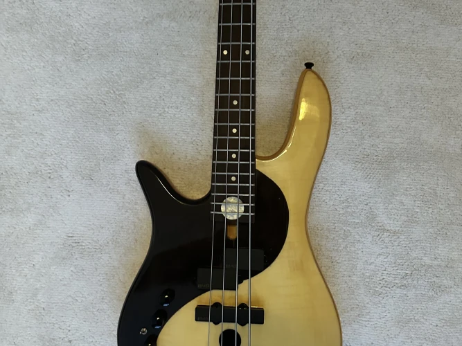 Fodera 4 telli Solak bas gitar 2
