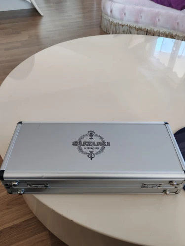 SUZUKI MUSIQUE YAN FLÜT 4