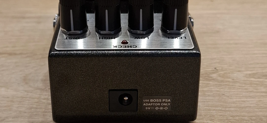 BOSS ML-2 METAL CORE PEDAL 4