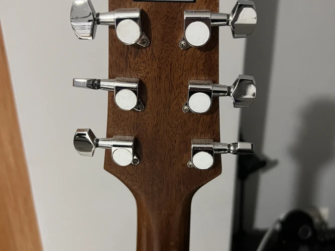 Takamine GN15CE NAT SERIES 15 Elektro Akustik Gitar 9