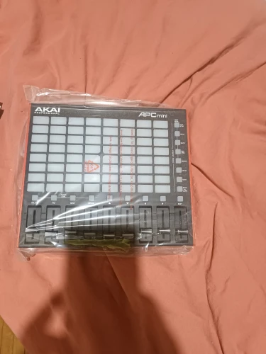 Akai APC mini 1