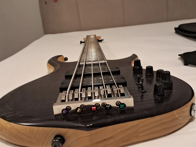 marcus miller m7 5telli 6