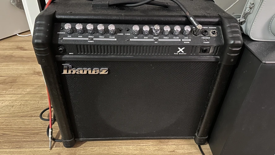 Ibanez TBX65R Kombo Amfi 1