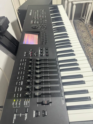 Yamaha Motif XF7 5
