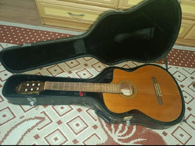 WASHBURN C64SCE elektro klasik gitar 3