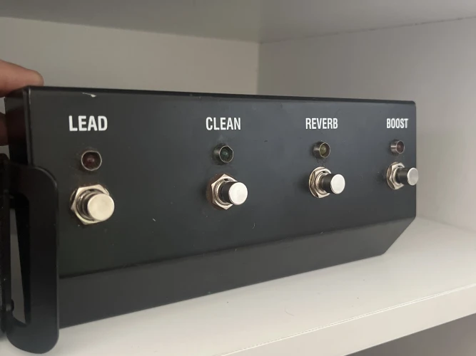 Laney IRT SLS 300w Head Amp 2