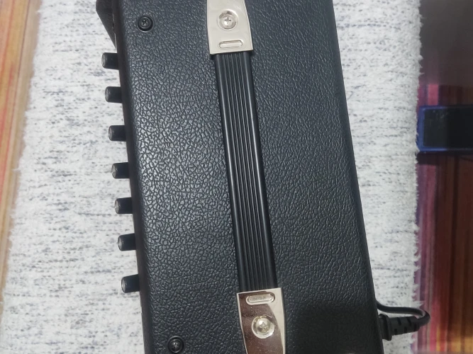 Fender Champion 20 Elektro Gitar Amfisi ( OLR 26-26032 ) 2