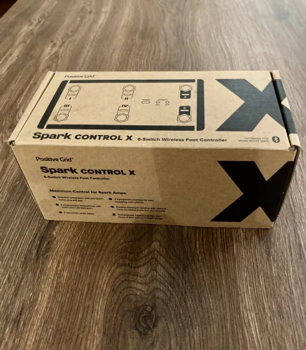 Positive Grid Spark Control X – 6 Switch Kablosuz Foot Controller 1