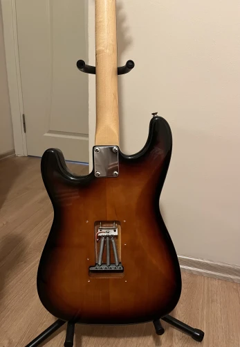 Squier Kore VN - Rosewood Klavye 6