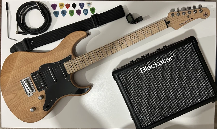 Elektro gitar Yamaha Pacifica PA112VMXYNS Set 1