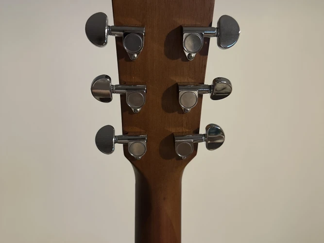 Yamaha F370 Akustik Gitar (Natural) 6