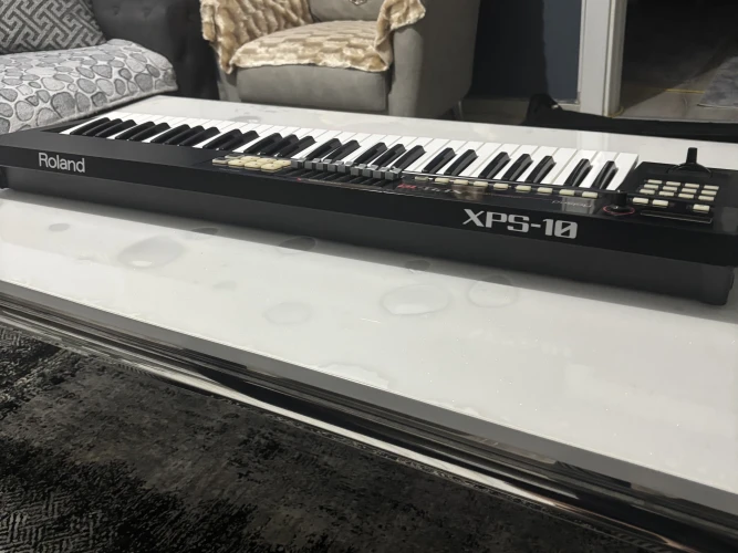roland xps-10 7