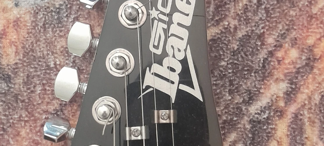Ibanez GSA 60 BS 5