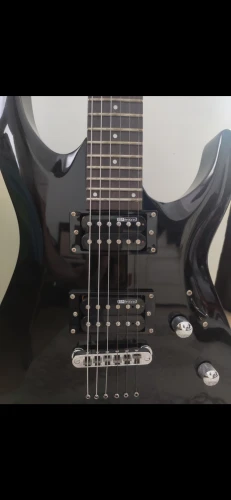 Esp Ltd MH-10 Kit Siyah Elektro Gitar 2