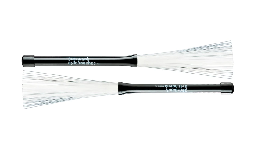 PRO-MARK B600 NYLON BRISTLE BRUSH 1