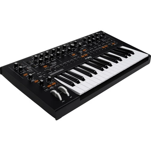 Moog Messenger Monofonik Analog Synthesizer 4