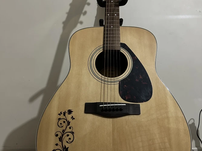 Yamaha f370(natural) 1