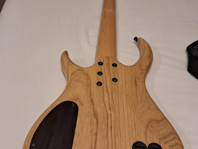 marcus miller m7 5telli 4