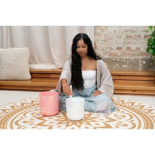 Meinl Sonic Energy 3-Parça Essence Crystal Singing Bowl Set (E4 / B3 / G3, 440 Hz) 2