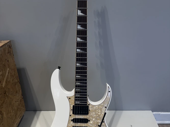 İbanez RG350DXZ Elektro Gitar 1