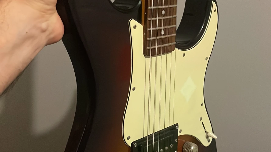 Yamaha Pacifica 510V 3