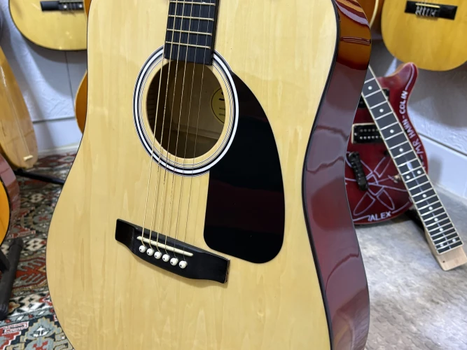 Fender Squier SA-150 (Sap Ayarlı) 8