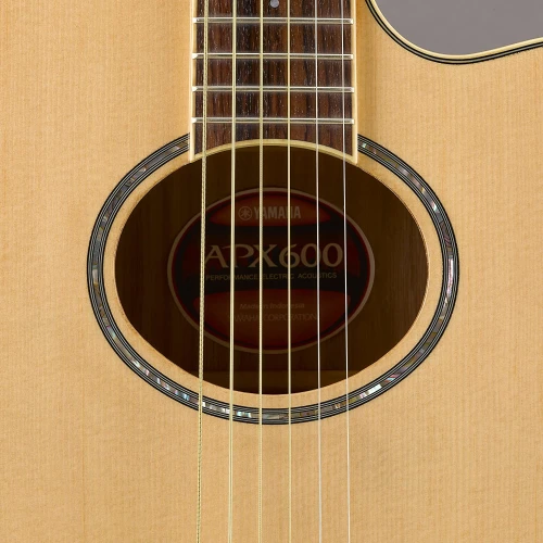 Yamaha APX600 Thin-Line Cutaway Elektro Akustik Gitar (Naturel) 3