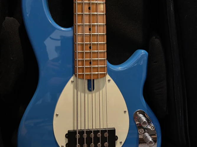 Marcus Miller Sire Z3 5 telli bas gitar 3